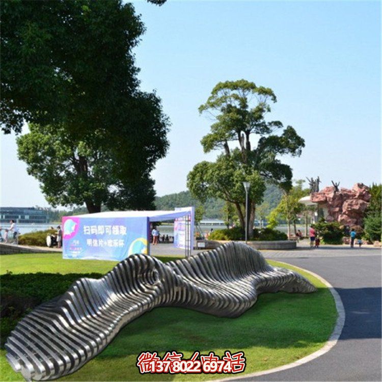 不銹鋼異形座椅，金屬波浪形雕塑抽象假山造型椅子