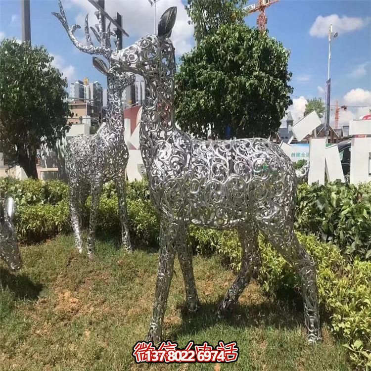 LED梅花鹿雕塑照明，景觀照明設計體驗