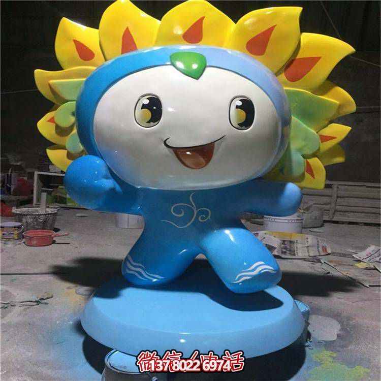玻璃鋼卡通人物雕塑，點(diǎn)亮游樂(lè)場(chǎng)的歡樂(lè)