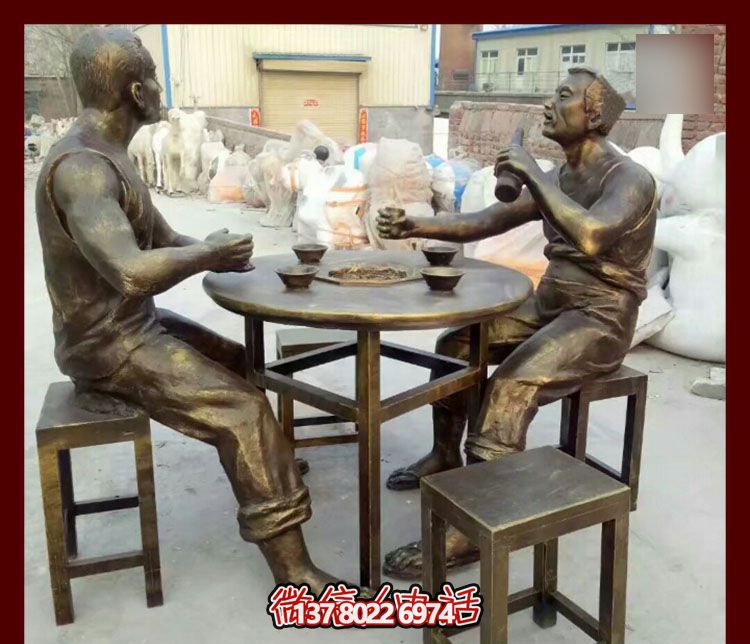 傳承文化，融入雕塑，銅雕人物給你一個(gè)古典的庭院別墅