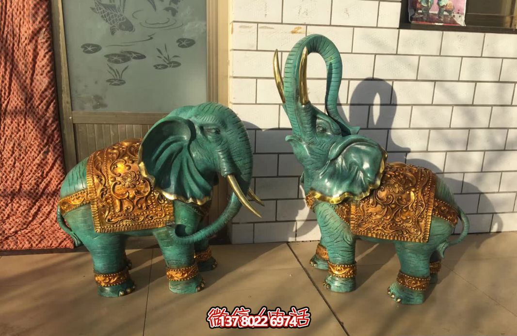 玻璃鋼大象彩繪雕塑，裝點室內(nèi)創(chuàng)意庭院