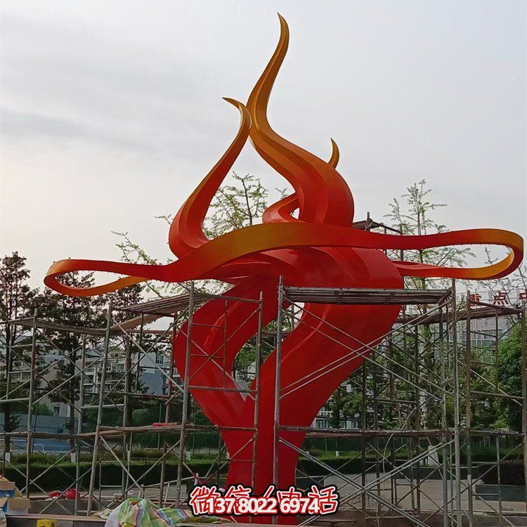 創(chuàng)意景觀不銹鋼雕塑擺件，點亮小區(qū)別墅美景