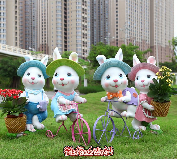 可愛(ài)兔子雕塑，為您的草坪添彩