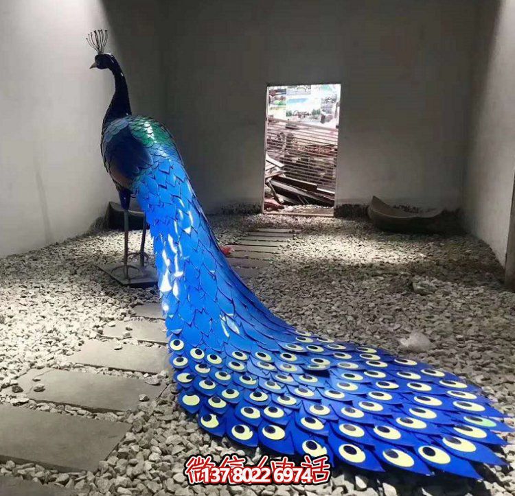 優(yōu)質(zhì)不銹鋼孔雀雕塑，為城市廣場添彩