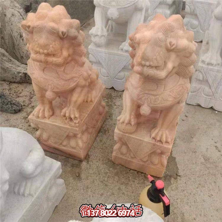 獅子雕塑，紅晚霞染大理石庭院戶外裝飾