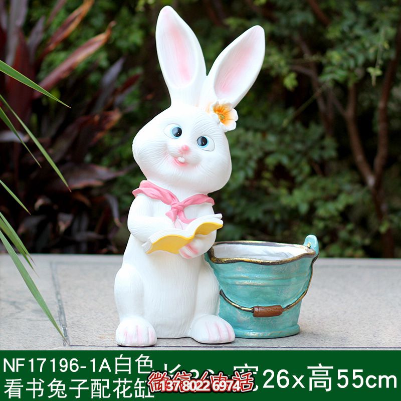 玻璃鋼兔子雕塑，為公園增色