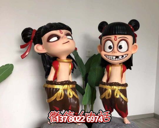 玻璃鋼哪吒雕塑精美彩繪，給景區(qū)園林增色不少