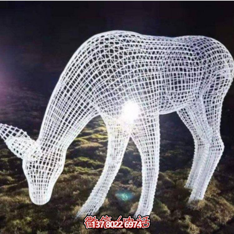 鏤空不銹鋼幾何梅花鹿雕塑，創(chuàng)意戶(hù)外擺件
