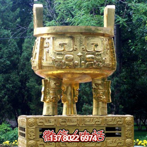 大型噴金漆鑄銅鼎，精美園林裝飾