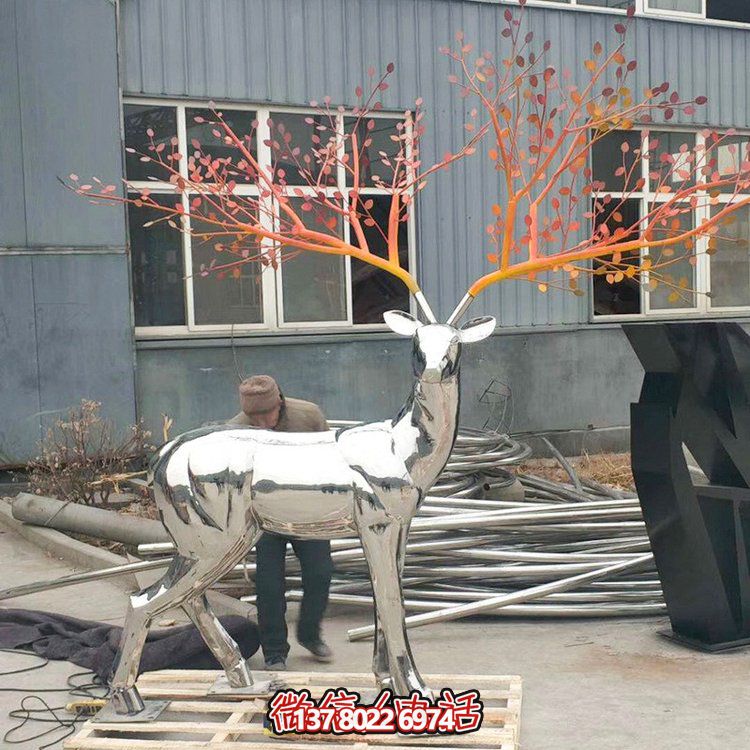 精致不銹鋼鏡面雕塑擺件，為您的園林景觀增添精彩