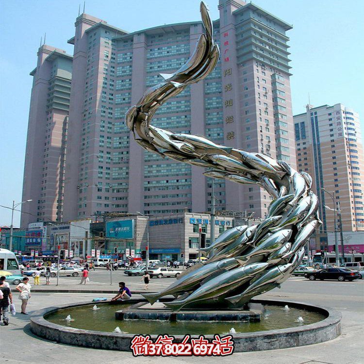 大型水景觀雕塑，螺旋游水魚群擺放