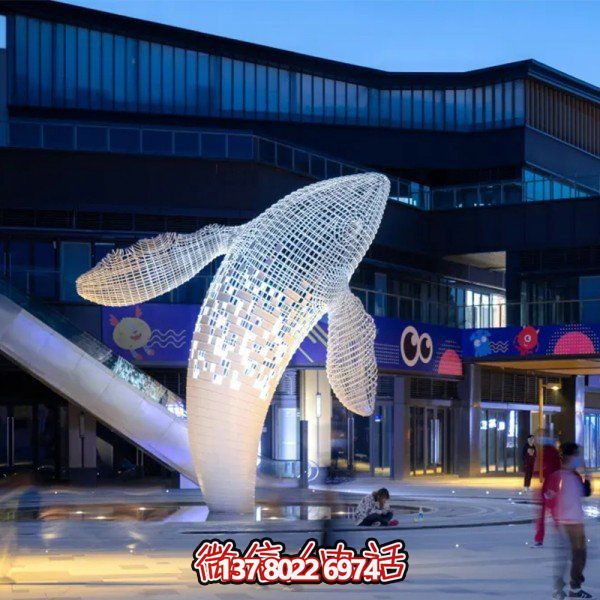 大型鏤空不銹鋼鯨魚雕塑——藝術(shù)的精靈，美化商業(yè)街廣場