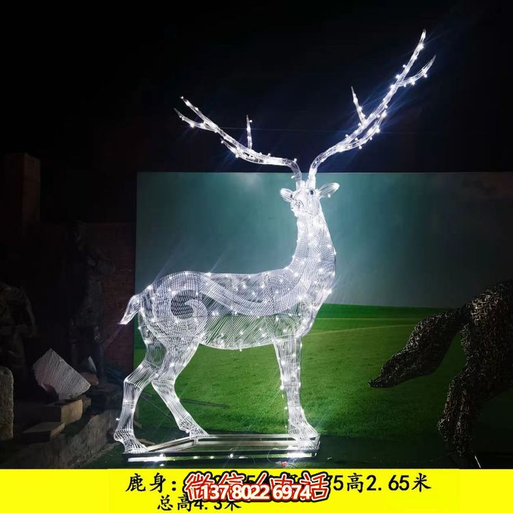 不銹鋼梅花鹿雕塑，為你的戶外景觀增添亮麗照明