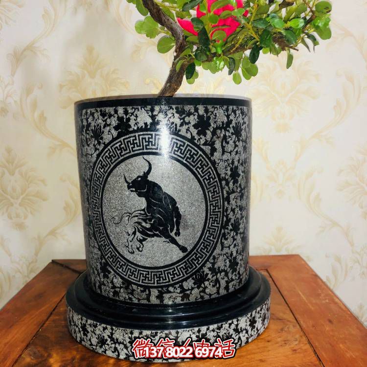 手工精美石雕花盆，點亮您的室外空間
