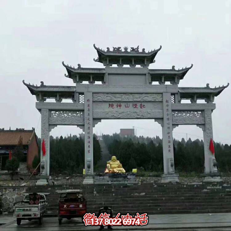 大理石石雕牌坊，增添宗教寺廟景觀魅力