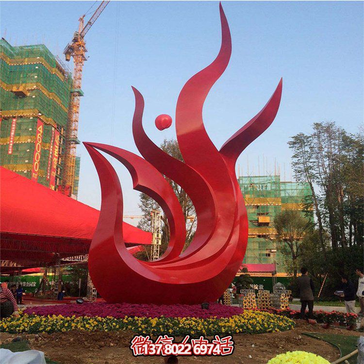 精美不銹鋼鳳凰雕塑，點(diǎn)綴精致小區(qū)、別墅環(huán)境