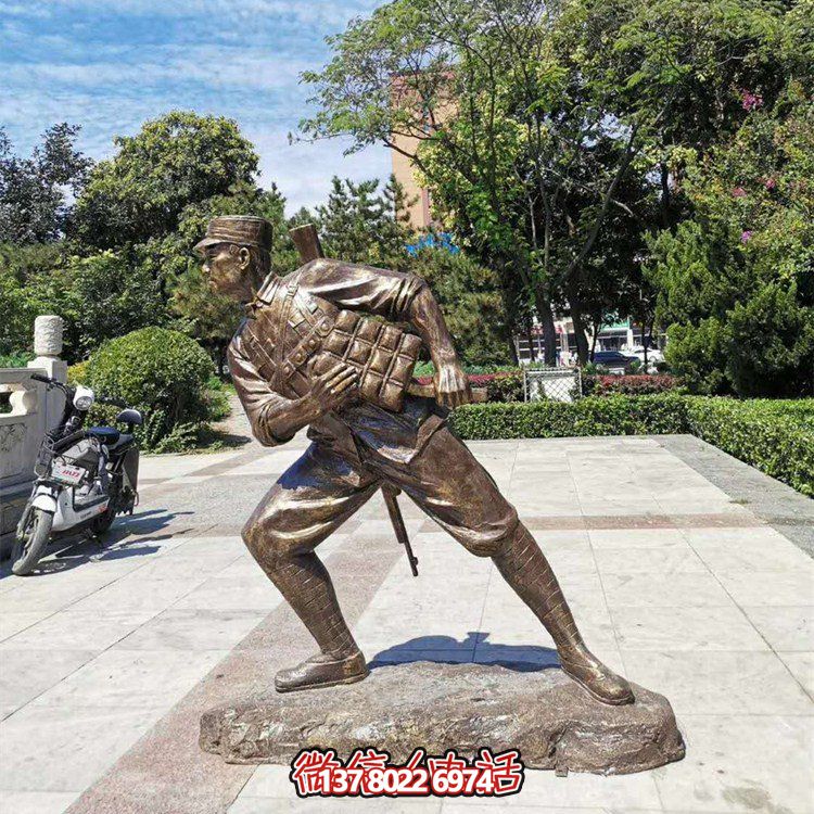 沖鋒，仿銅戰(zhàn)士雕塑——玻璃鋼的藝術(shù)之作