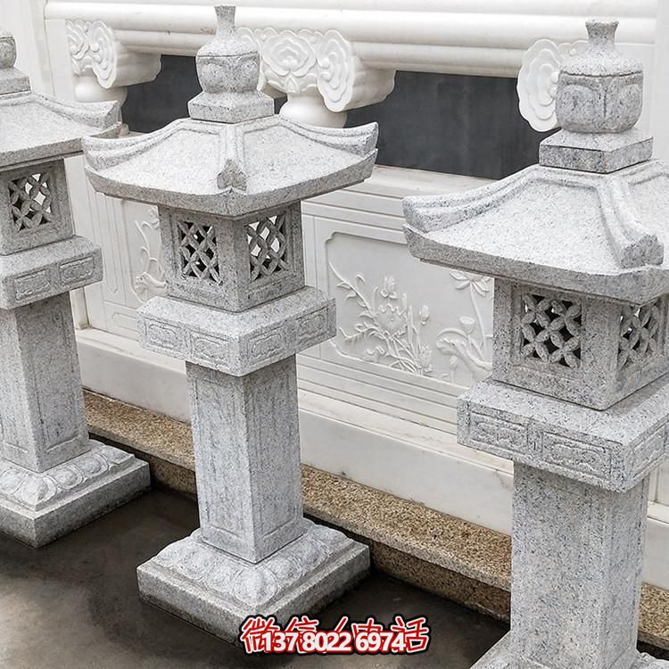 完美再現(xiàn)傳統(tǒng)仿古庭院，鑄就經典花園燈籠雕塑