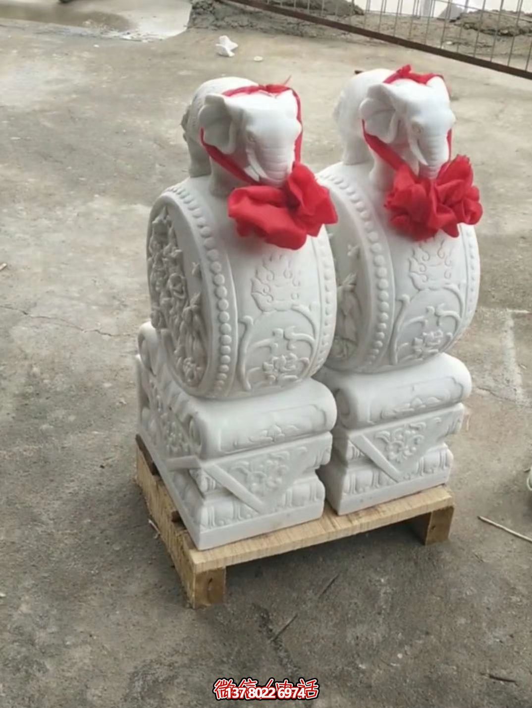 漢白玉吉祥小象雕塑，石門口擺放門墩