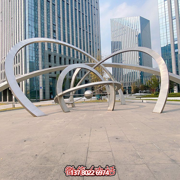 不銹鋼雕塑梅花鹿，現(xiàn)代幾何園林景觀裝飾