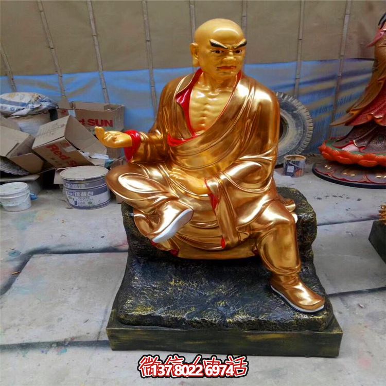噴金烤漆菩薩雕塑，擁有古老神秘的十八羅漢美學(xué)