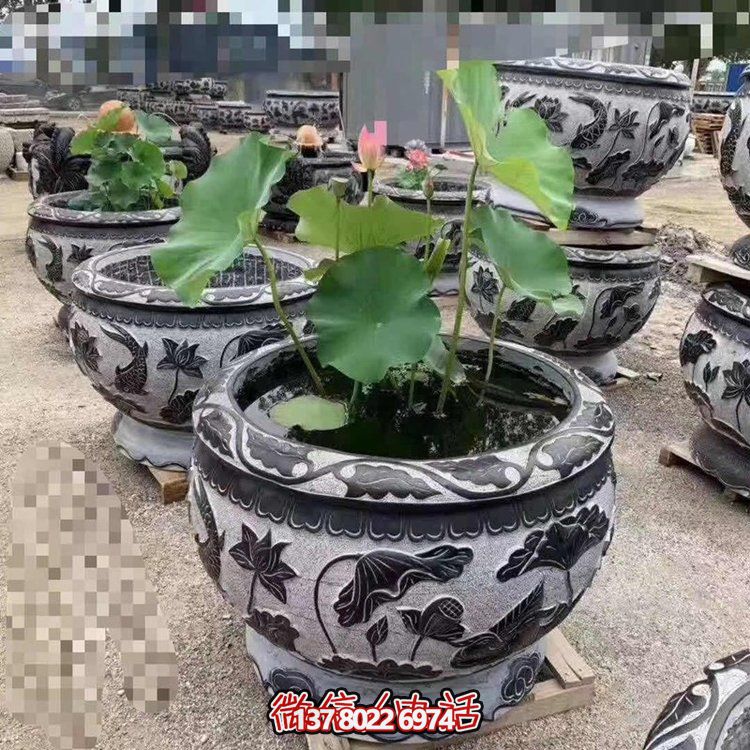 經(jīng)典荷花石雕浮雕圓形水缸，裝點(diǎn)您的庭院