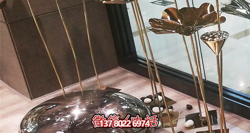 室內(nèi)裝飾蓮蓬雕塑，用不銹鋼鵝卵石點(diǎn)綴