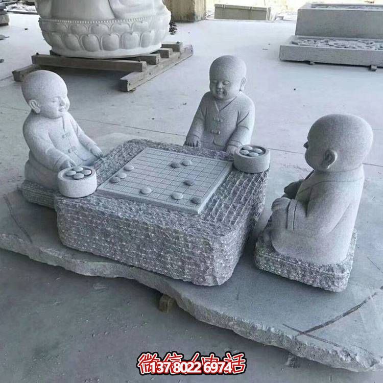 花崗巖雕像裝點(diǎn)庭院，打造精致奇趣景觀