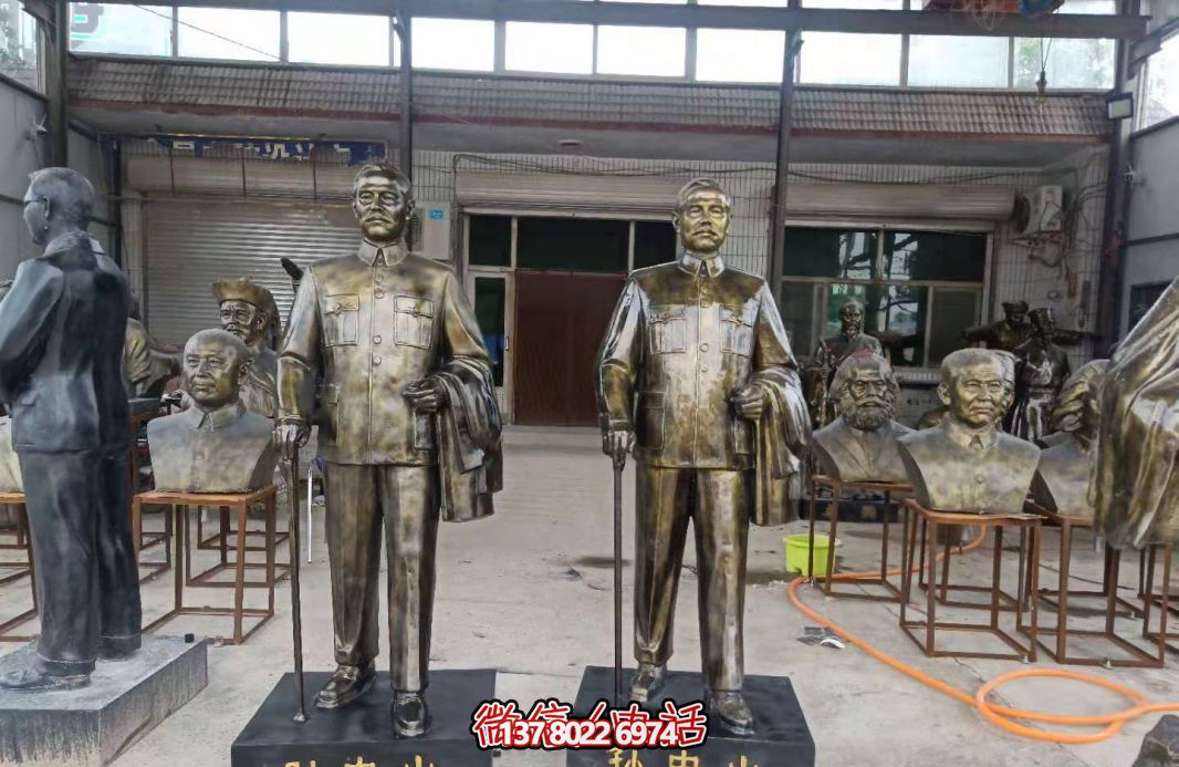 仿銅玻璃鋼孫中山雕塑，點(diǎn)亮校園景區(qū)