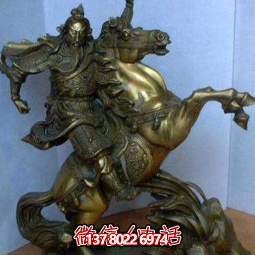 傳統(tǒng)工藝銅雕騎馬人物雕塑，點綴戶外園林