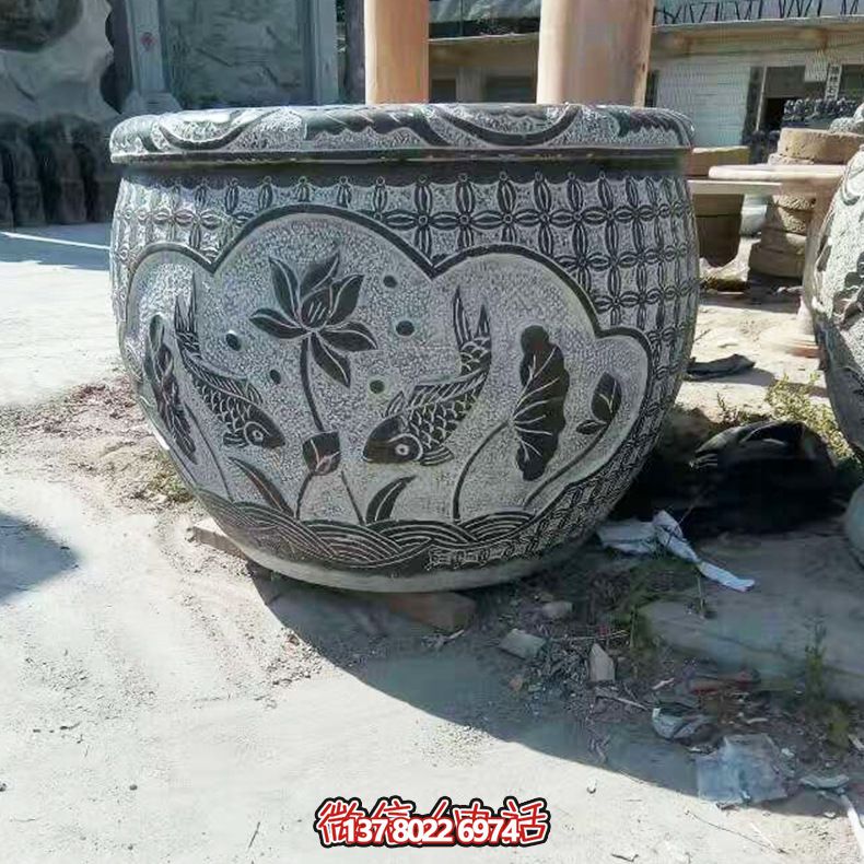 青石雙魚蓮花雕塑，養(yǎng)花缸精美裝飾