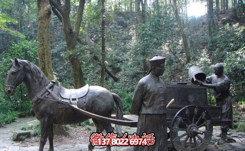 仿古青銅馬車雕塑，為景區(qū)商業(yè)街增添古典風情