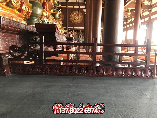 鑄銅欄桿——現(xiàn)代簡(jiǎn)約風(fēng)格，兼具實(shí)用性和藝術(shù)美感